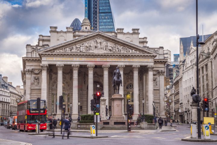 Bank of England to keep interest rates at 0.25% until 019