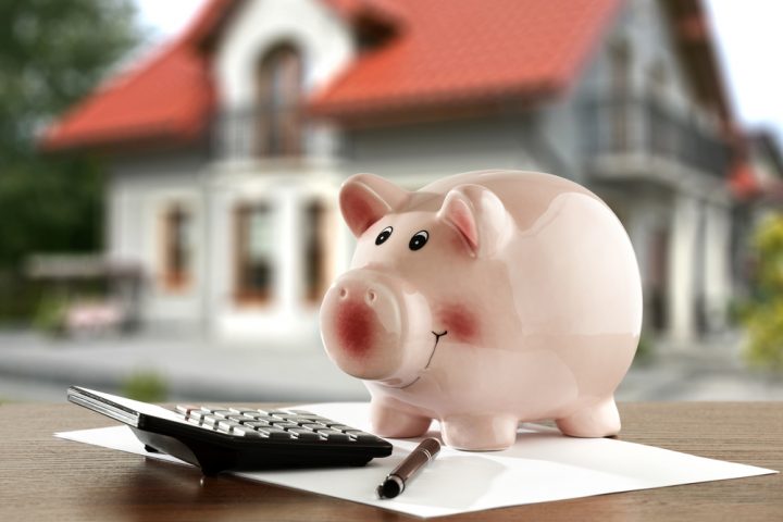 How to Save Money at Home: Ten Tips on Ways to Save around the House